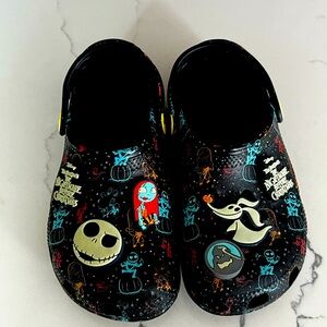 Crocs Disney The Nightmare Before Christmas Clogs NWT Glow in the Dark C13